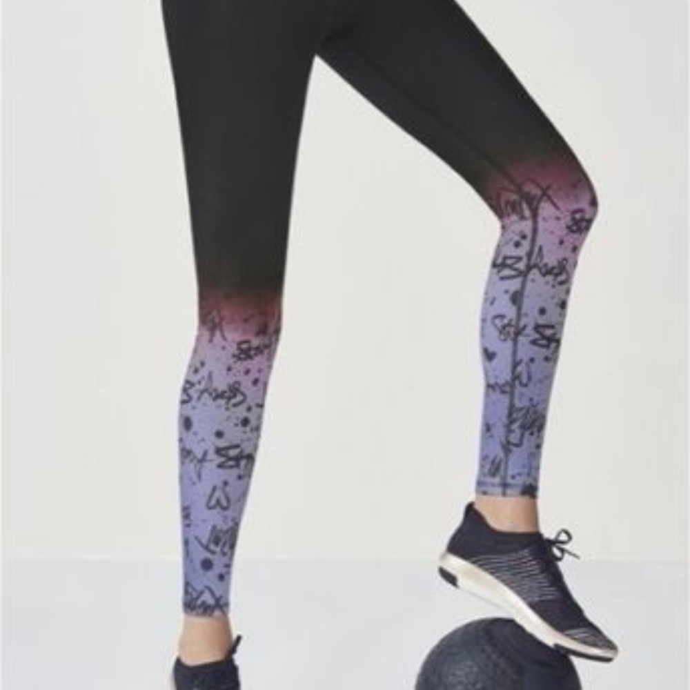 Demi Lovato Lissette High-Waisted Leggings - Picture 2 of 3